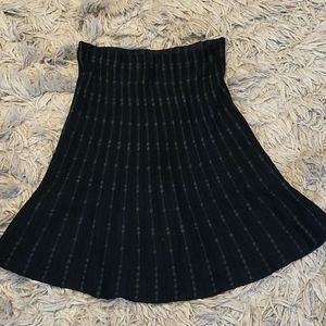 adorable mini skirt! like new!